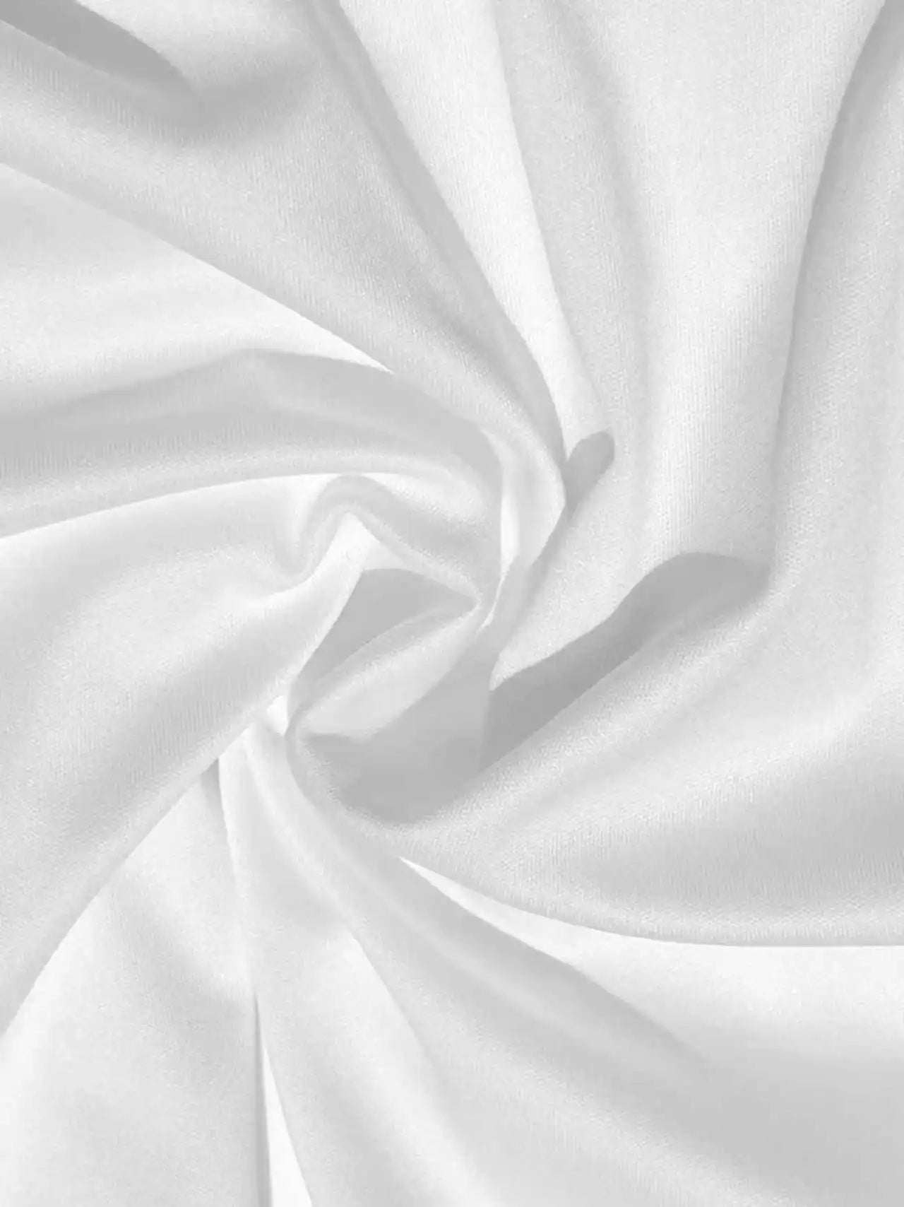 The new men's round-neck hoodie for Spring and Autumn 2025 is a casual and fashionable streetwear with letter prints