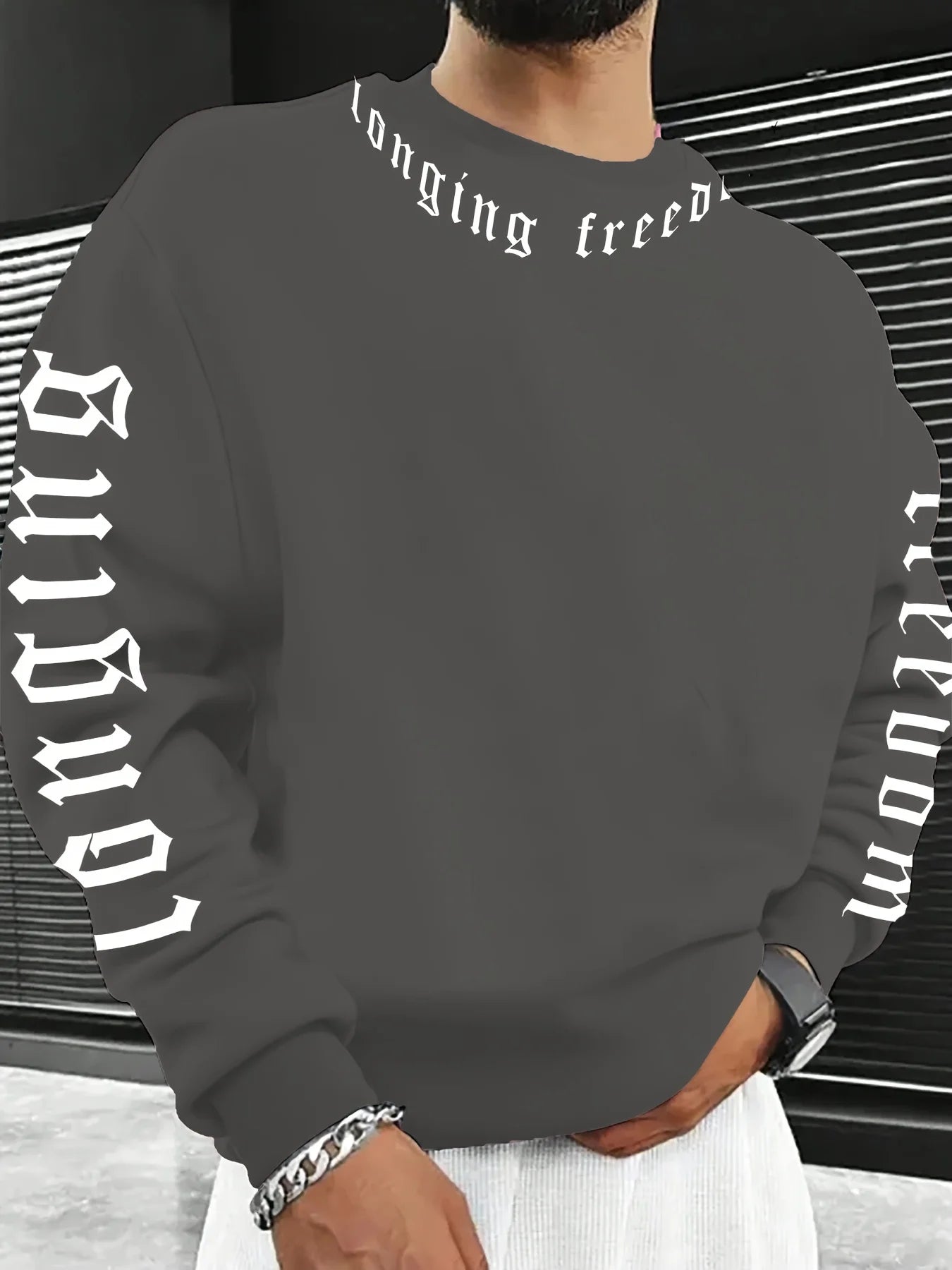 The new men's round-neck hoodie for Spring and Autumn 2025 is a casual and fashionable streetwear with letter prints